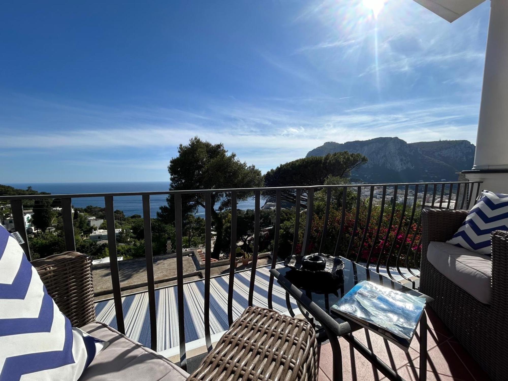 Marvelous Sea View Villa Capri Exteriör bild